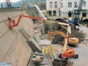 [Cập nhật] Bảng giá xe nâng người tự hành MỚI nhất 2020