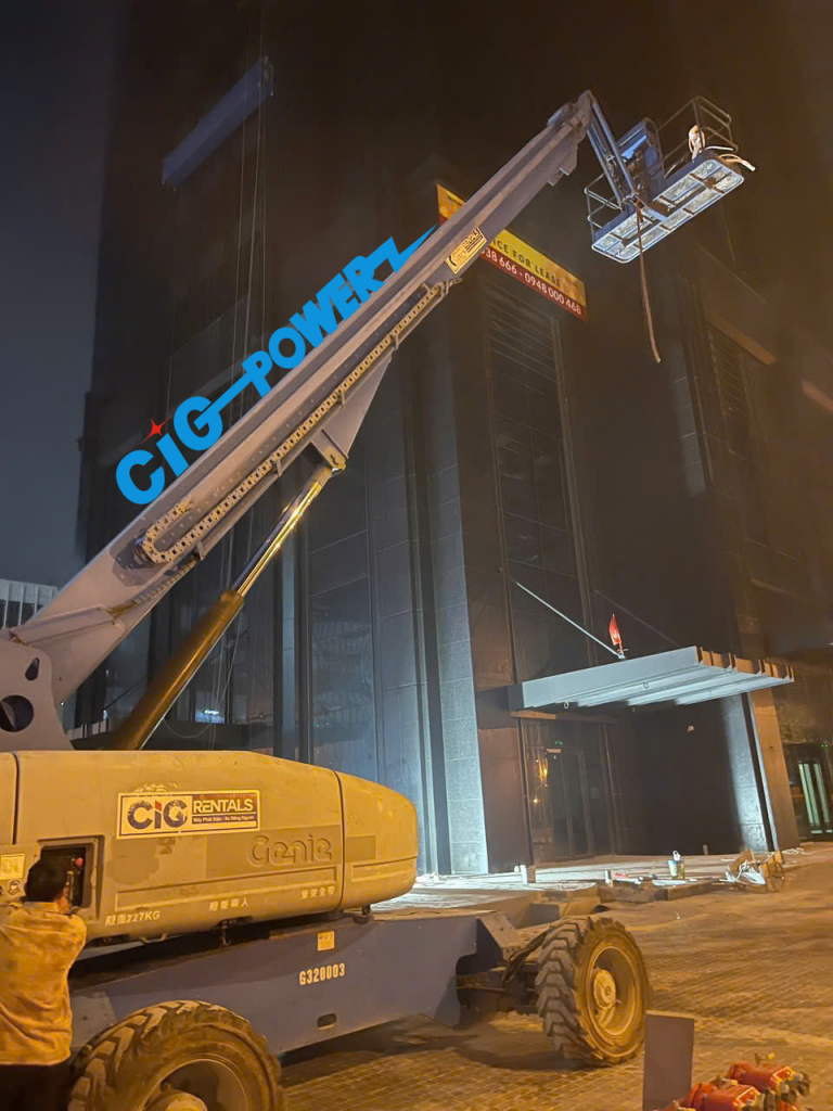 Thuê xe boomlift 32 công viên Hòa Bình, Hà Nội