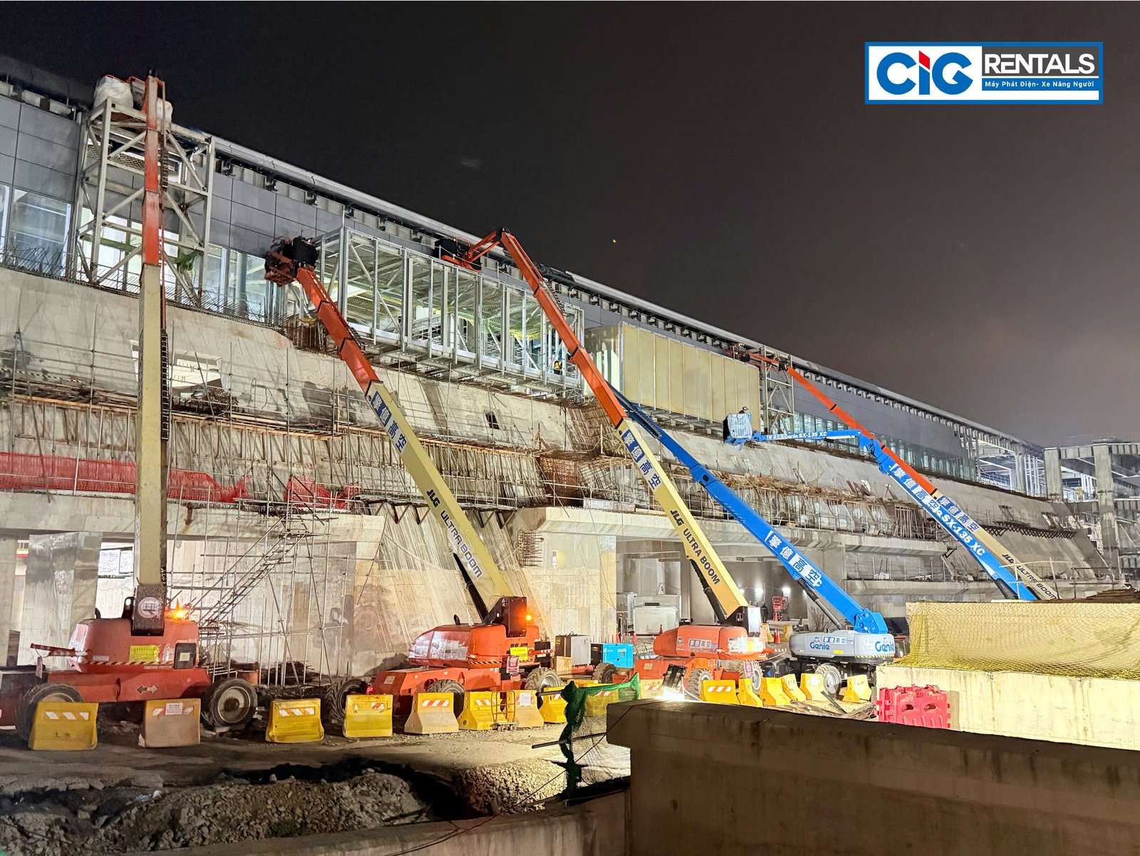 Xe nâng người của CIG Power từ 32-56m tại dự án nhà ga số 3 của sân bay Đào Viên Đài Loan