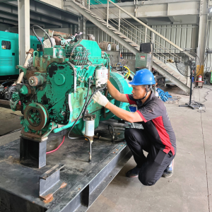 Tại sao cần bảo dưỡng máy phát điện định kỳ? 5 lý do doanh nghiệp không nên bỏ qua